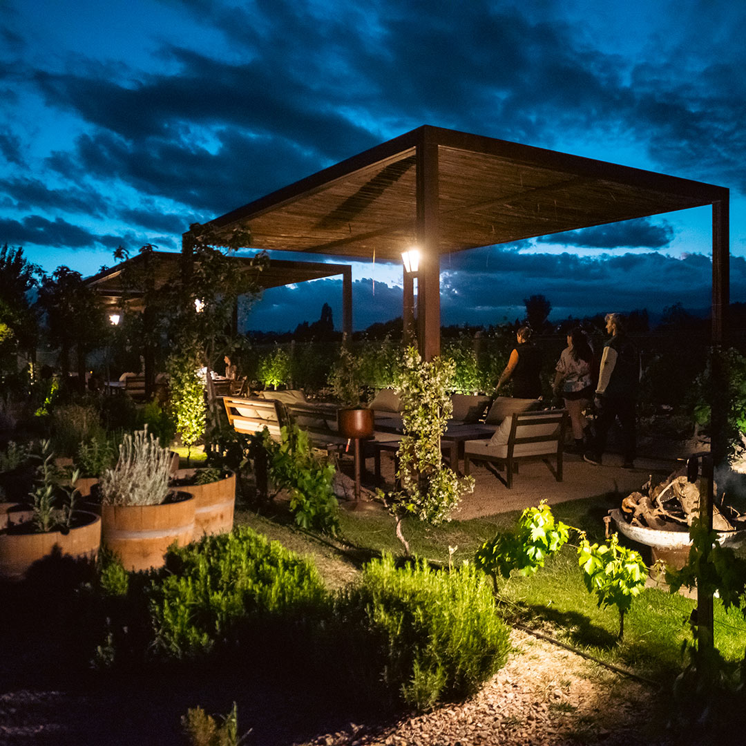 Las Compuertas Bodegon